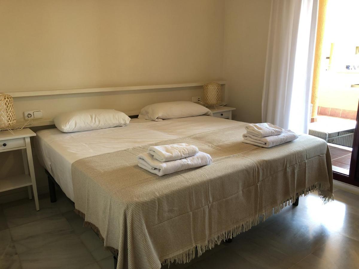 La Cala Azul 2 Bedroom Apartment With Big Sunny Terrace & Walking Distance To All The Amenities - Costa Del Sol 라칼라데미야스 외부 사진